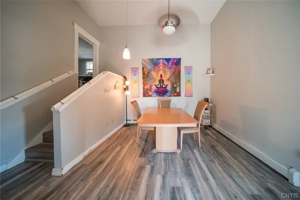 $275,000 | 461 South Main Street, Unit 1, Clay, NY 13212