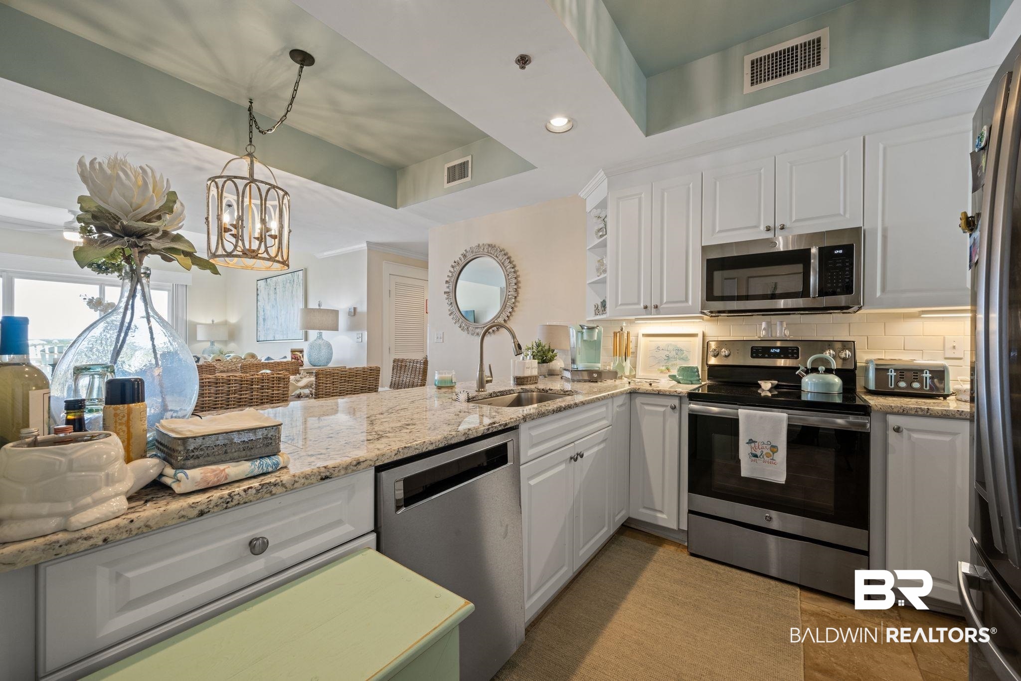 815 Plantation Road, Unit 502 Gulf Shores, AL 36542 - Photo 2 of 50