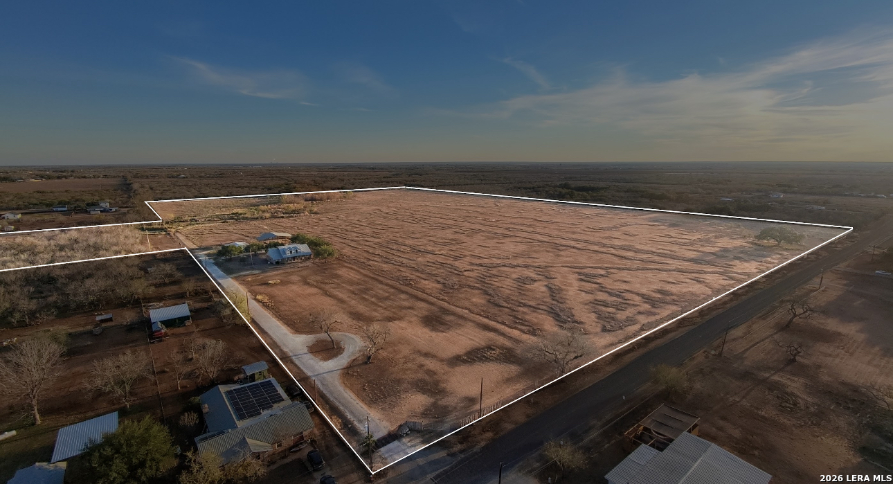 375 Bluntzer Road Jourdanton, TX 78026 - Photo 2 of 44