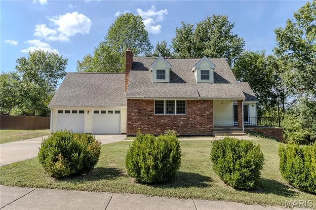 $270,000 | 803 Lovers Lane, Rolla, MO 65401