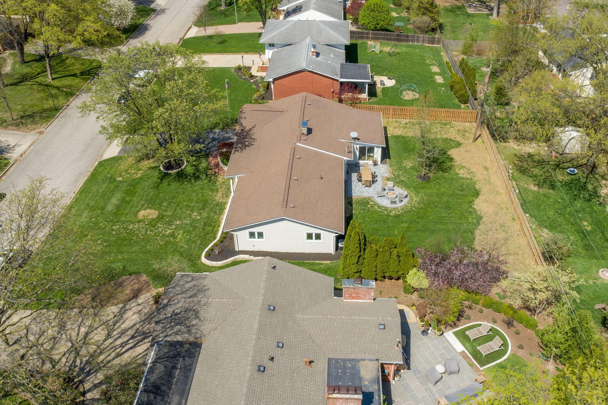 3166 Bembridge Road Columbus, OH 43221 - Photo 85 of 90 88-web-or-mls-DJI_0953-HDR