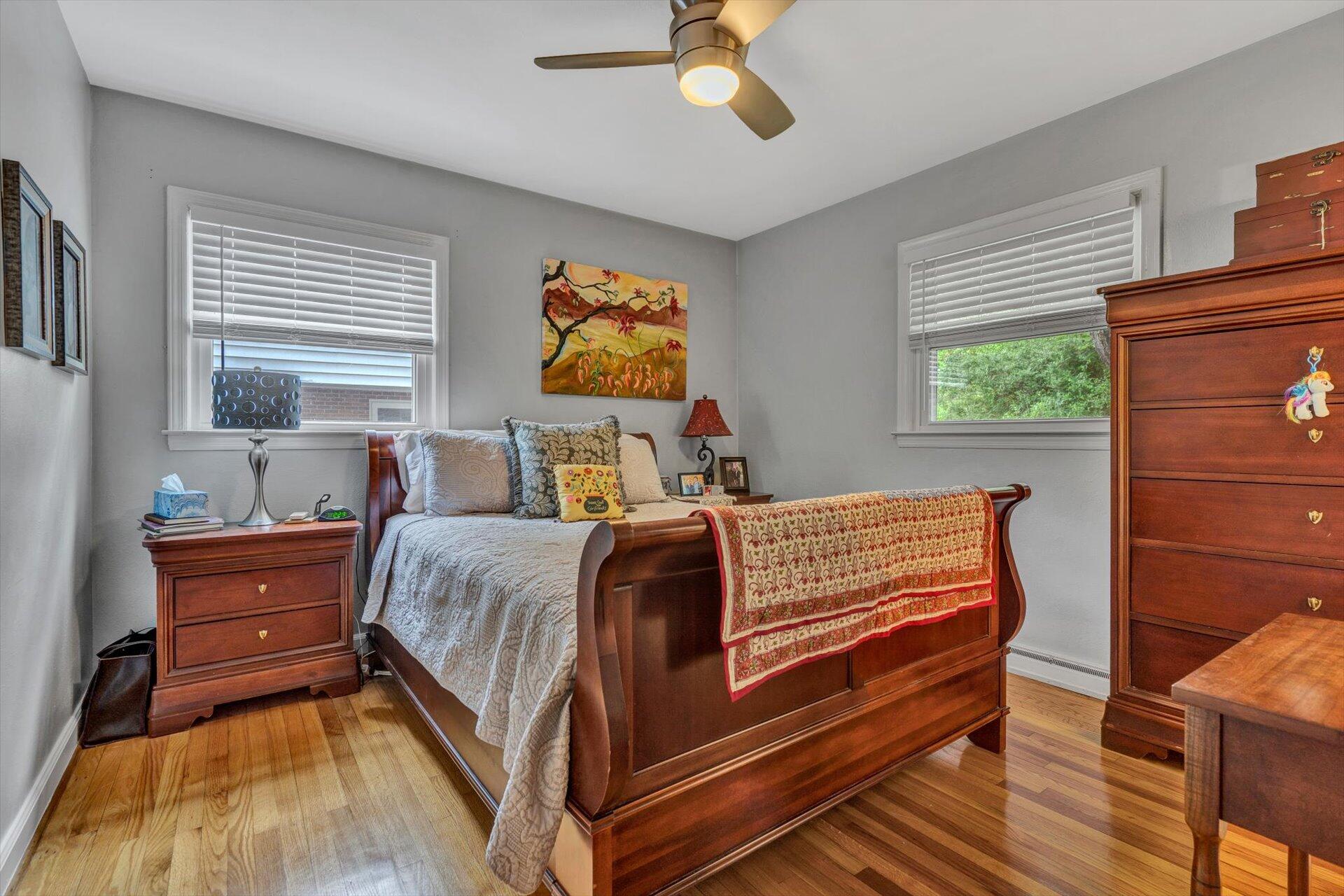 2641 Grandin Road Southwest Roanoke, VA 24015 - Photo 16 of 34 16-052520230243