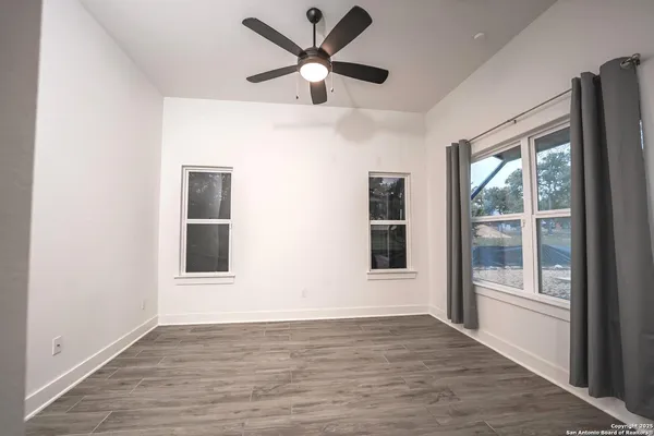 $3,500 | 2109 Bella Vista, Canyon Lake, TX 78133