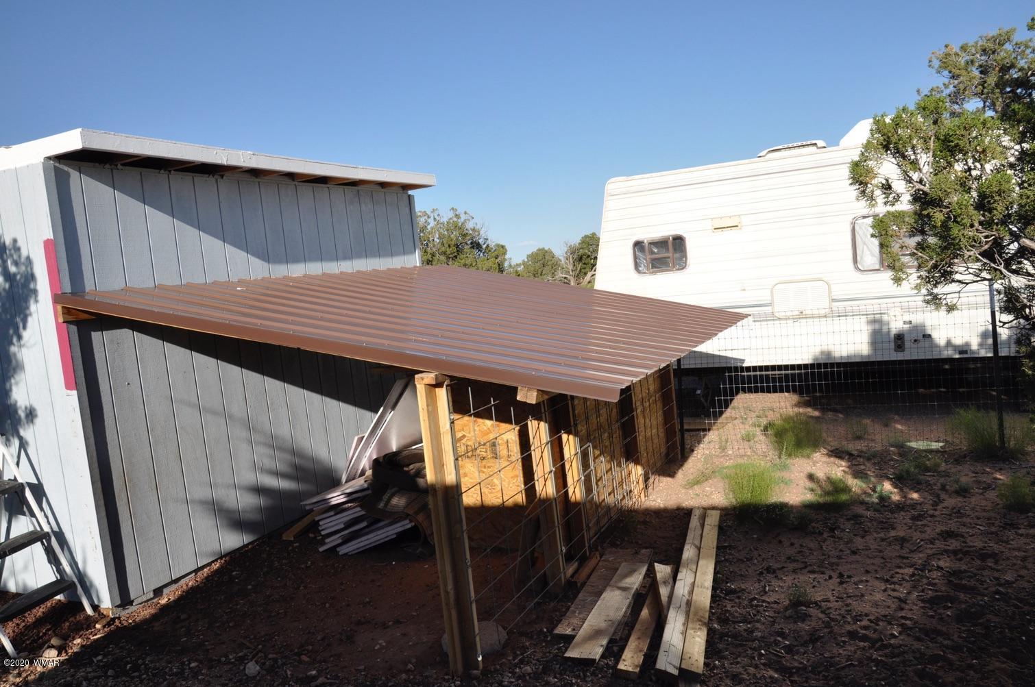 4241 Colt Road Snowflake, AZ 85937 - Photo 17 of 28 a view of backyard of house