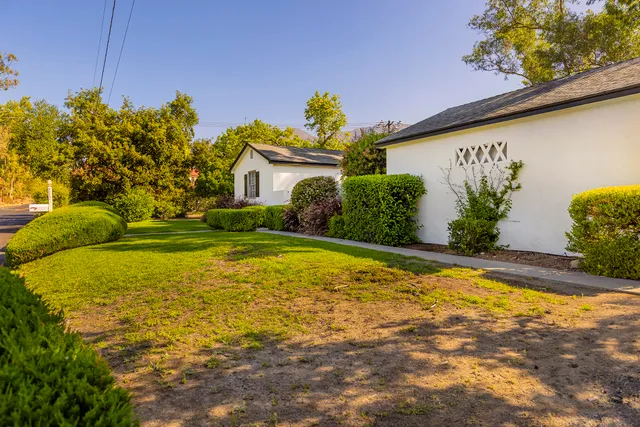 $1,950,000 | 212 Foothill Road, Ojai, CA 93023