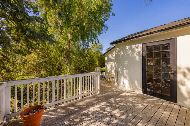 $1,950,000 | 212 Foothill Road, Ojai, CA 93023