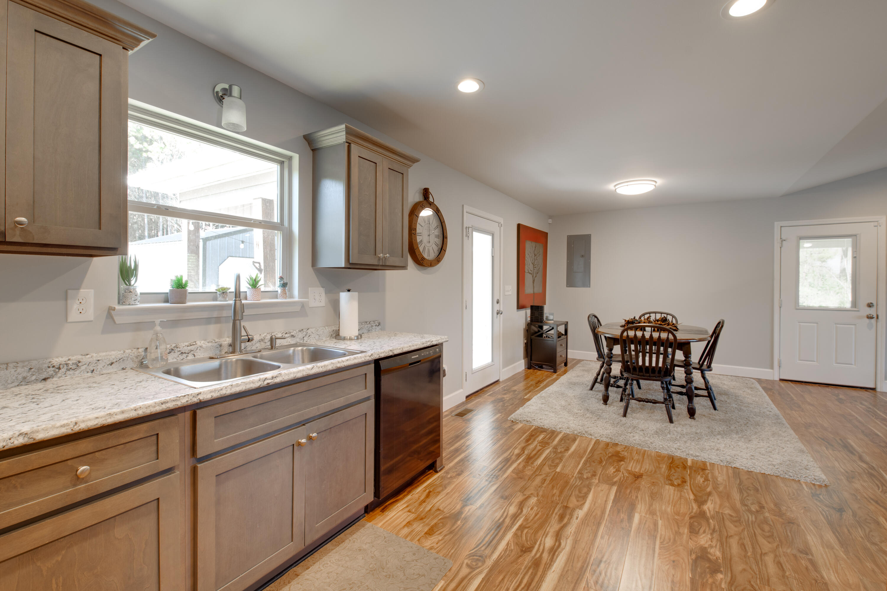 365 Sunny View Road Dayton, TN 37321 - Photo 19 of 31 D85_9536