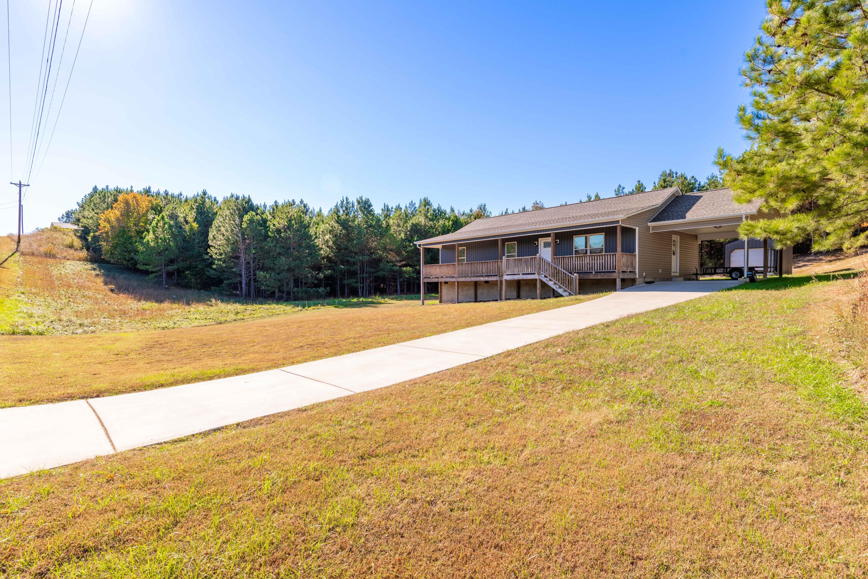 365 Sunny View Road Dayton, TN 37321 - Photo 3 of 31 D85_9508