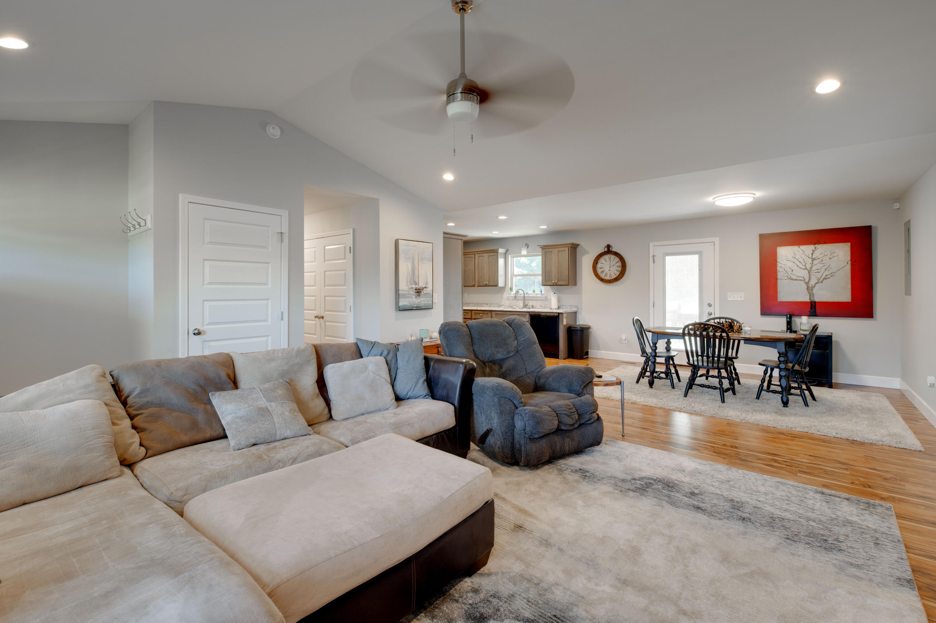 365 Sunny View Road Dayton, TN 37321 - Photo 22 of 31 D85_9545
