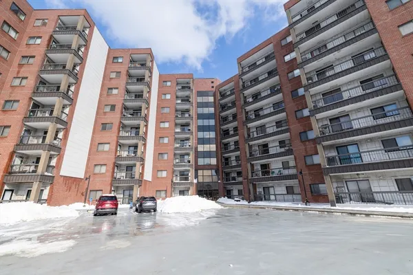 $399,000 | 90 Quincy Shore Drive, Unit 721, Quincy, MA 02171