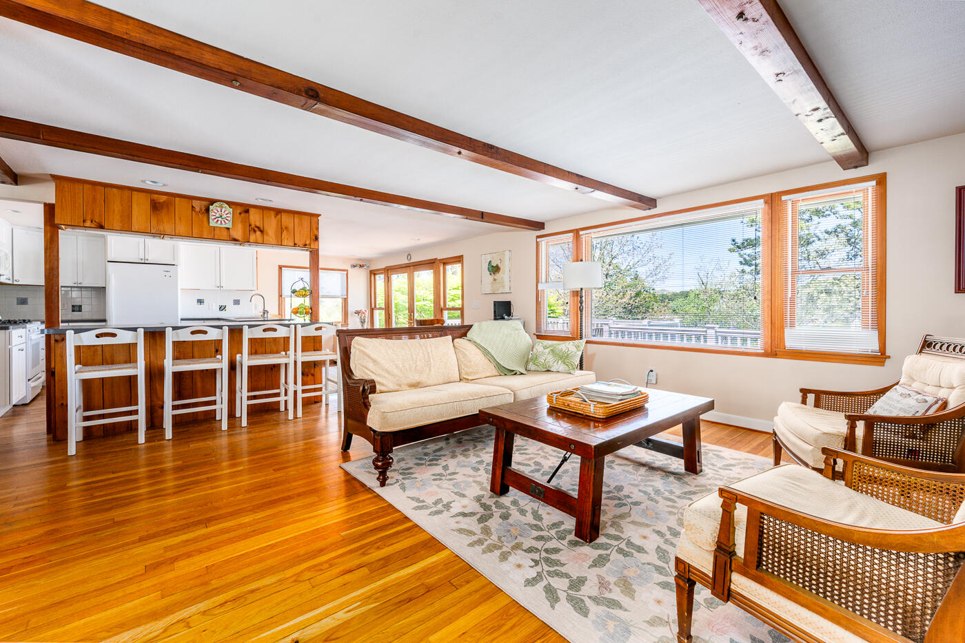 8 Paradise Path Harwich, MA 02645 - Photo 12 of 53 livroom6