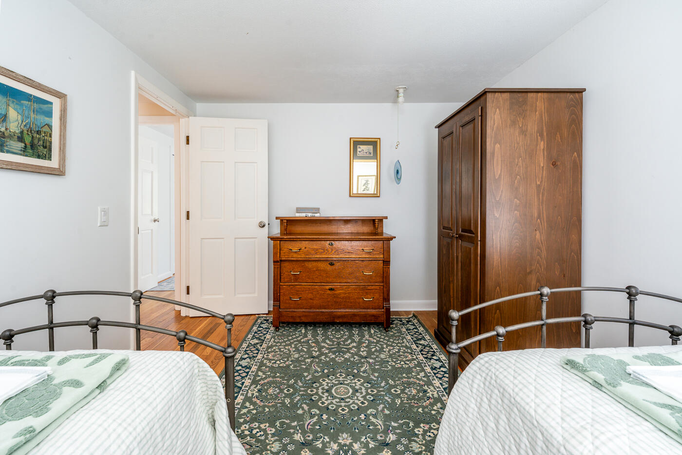 8 Paradise Path Harwich, MA 02645 - Photo 28 of 53 2ndbedroom2
