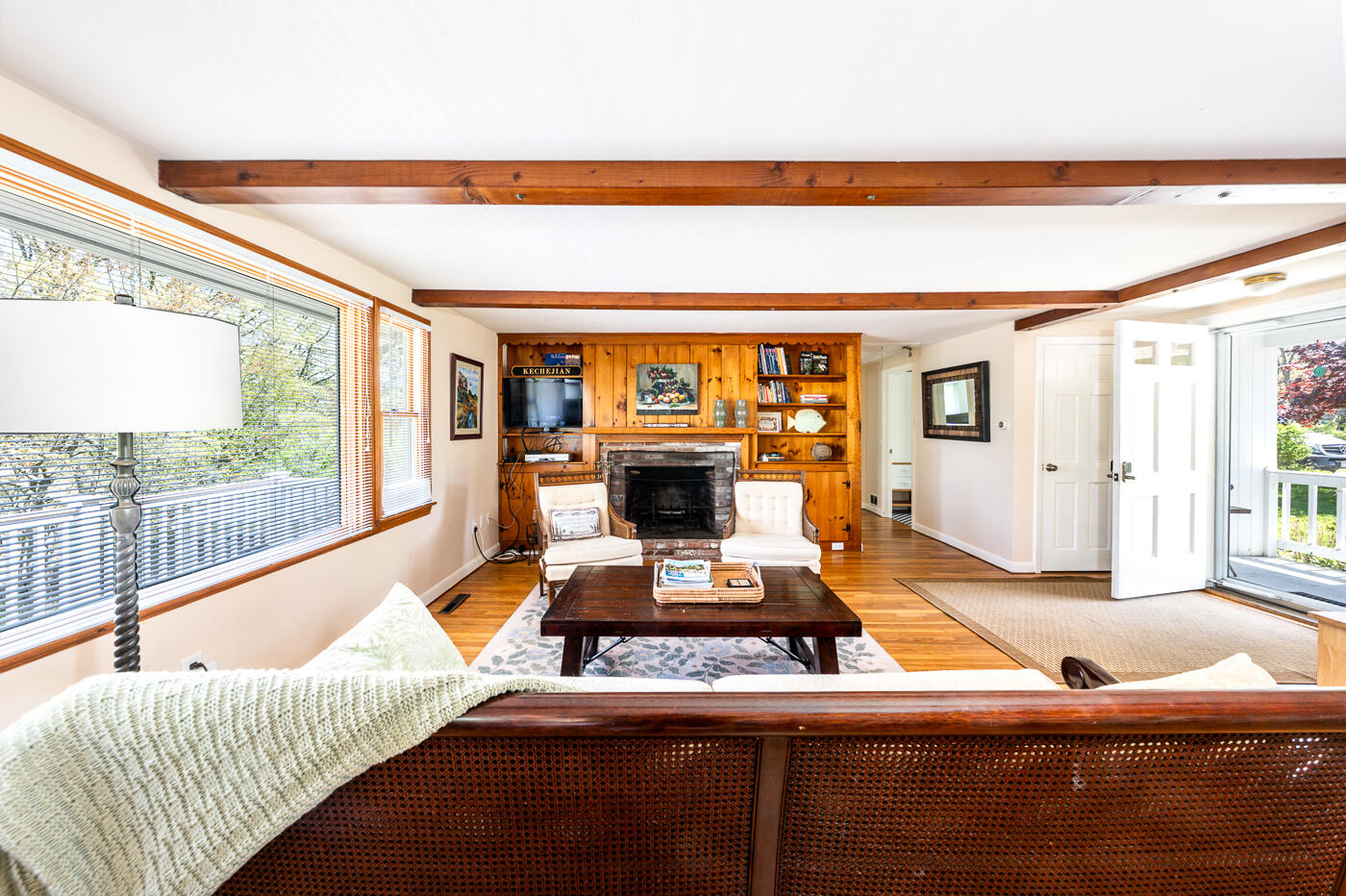 8 Paradise Path Harwich, MA 02645 - Photo 10 of 53 livroom1