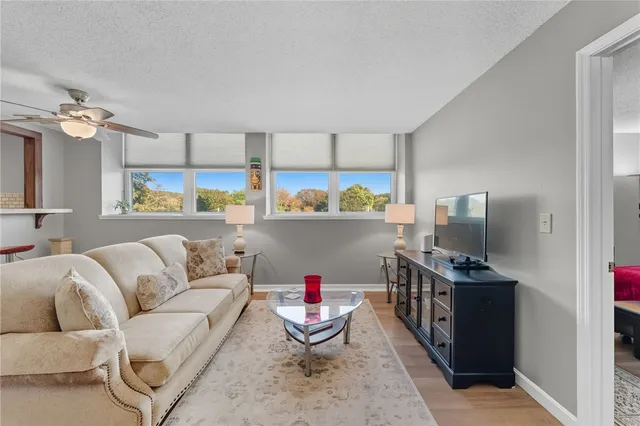 $255,000 | 140 High Street, Unit 307, Westerly, RI 02891