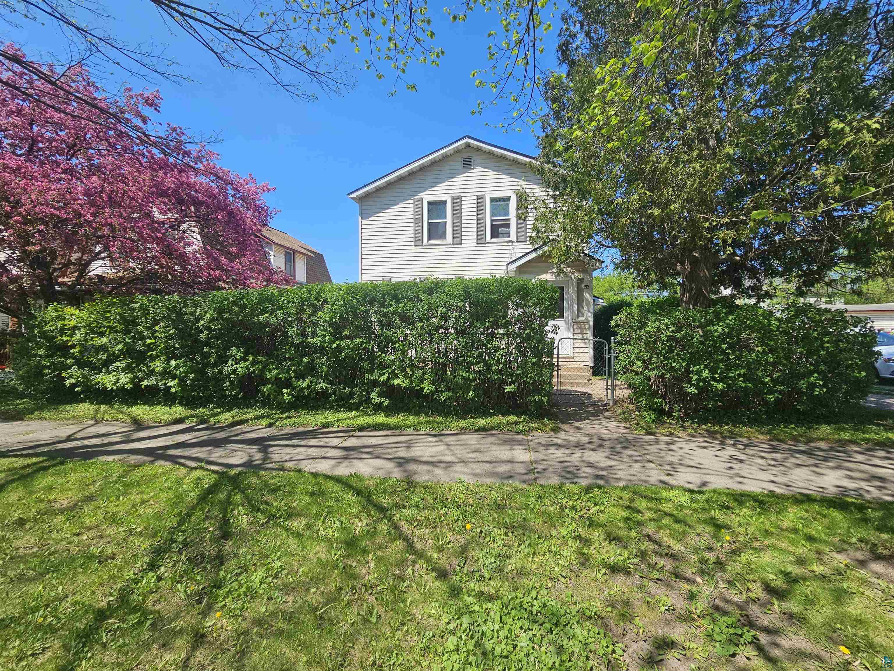 301 9th Street South Virginia, MN 55792 - Photo 2 of 29