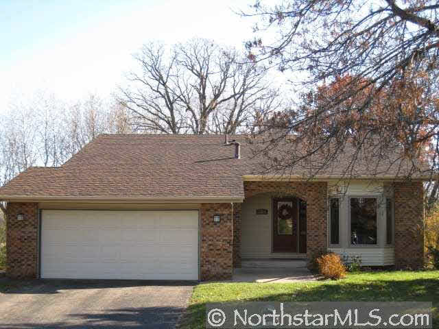 1511 Sherwood Road Shoreview, MN 55126 - Photo 2 of 10 Gallery Image 2