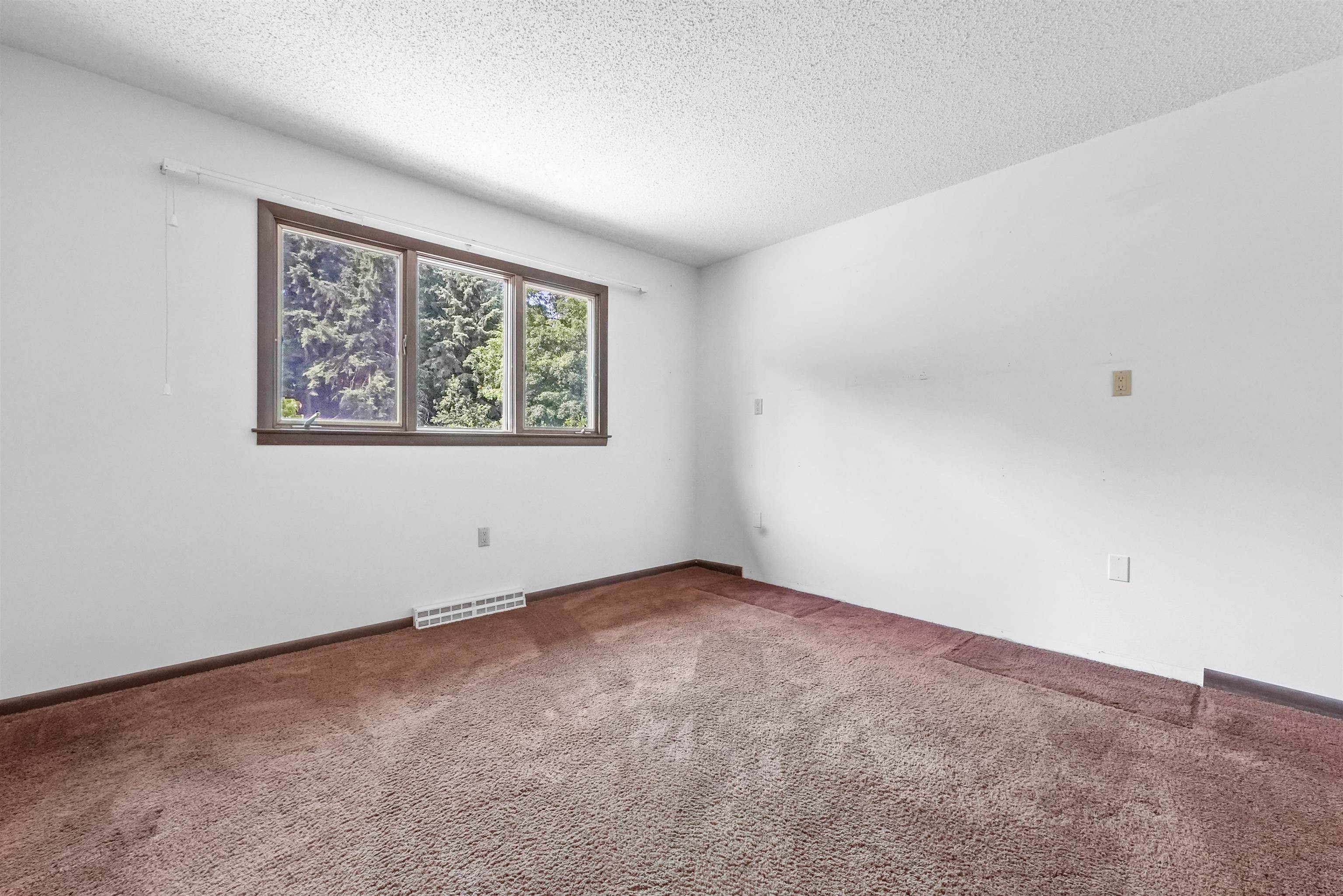 8101 East Pleasant Hill Road Suttons Bay, MI 49682 - Photo 37 of 59