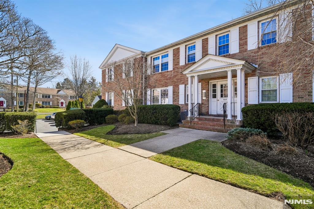 364 West Ridgewood Avenue, Unit 3 Ridgewood, NJ 07450 - Photo 1 of 27