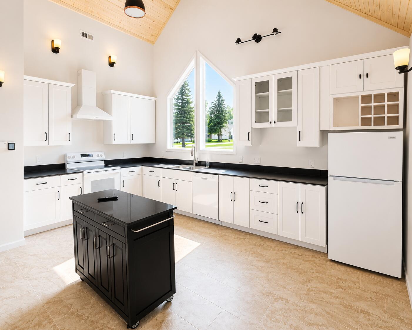 415 George Street Cheboygan, MI 49721 - Photo 10 of 36 Gallery Image 10