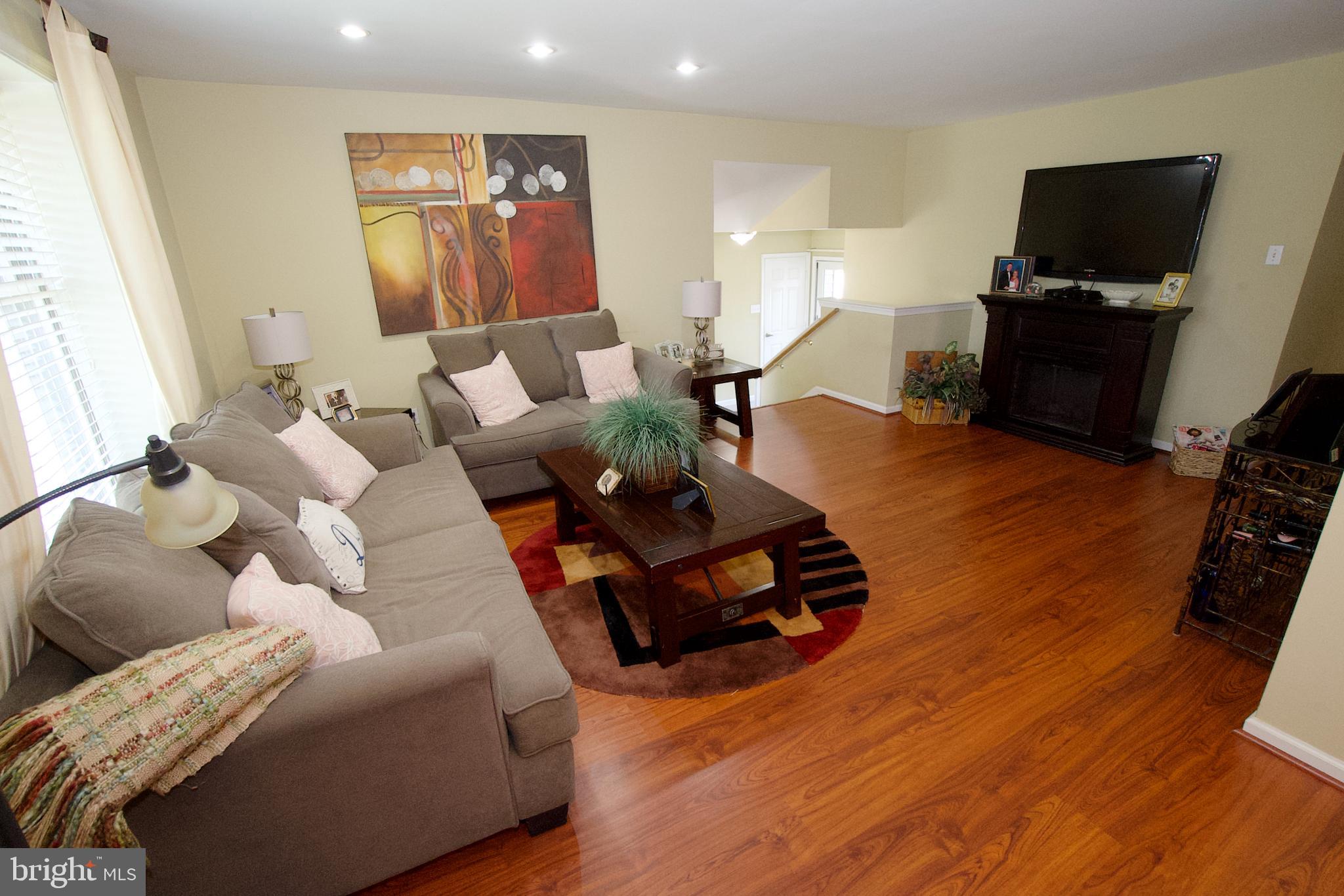 1255 Welsh Road Warrington, PA 18976 - Photo 5 of 33 Gallery Image 5