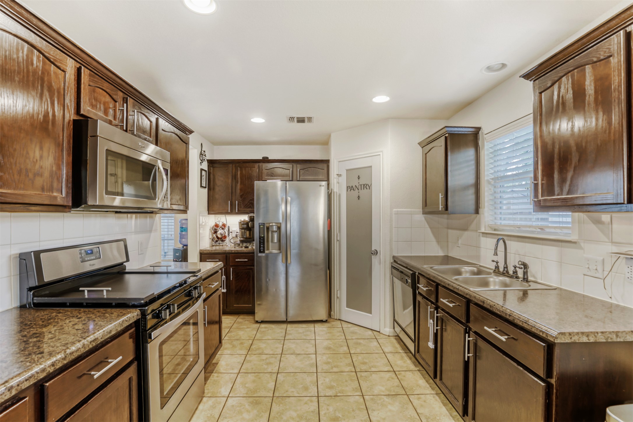7800 Duber Lane Austin, TX 78747 - Photo 5 of 14