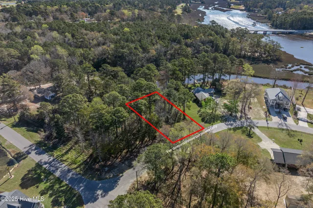 $117,000 | 1111 River Drive Southwest, Calabash, NC 28467