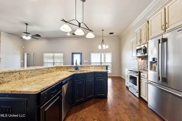 $579,000 | 74 The Hills Drive, Carriere, MS 39426