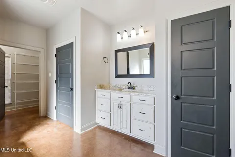 $579,000 | 74 The Hills Drive, Carriere, MS 39426