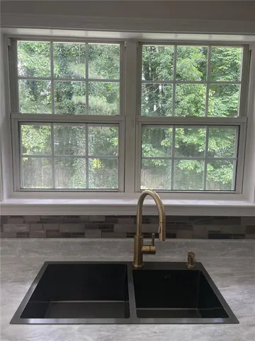 $2,500 | 620 Manor Glen Drive, Suwanee, GA 30024