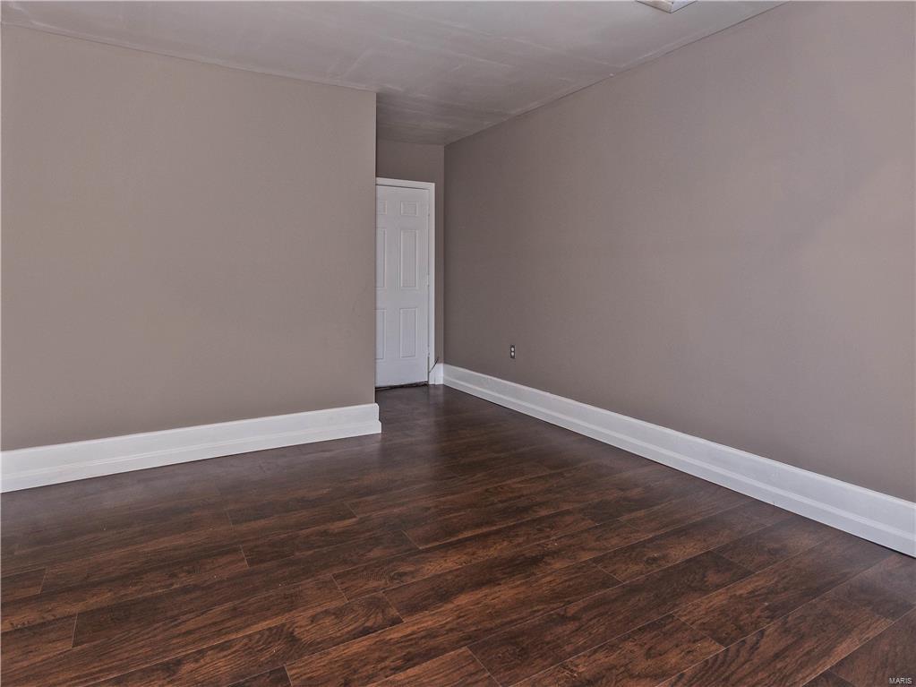 2560 Reveres Route Granite City, IL 62040 - Photo 18 of 27 Gallery Image 18