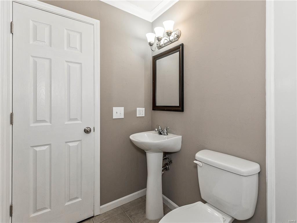 2560 Reveres Route Granite City, IL 62040 - Photo 24 of 27 Gallery Image 24