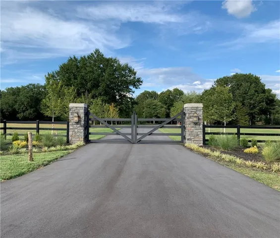 $995,000 | 144 Old Asbury Road, Anderson, SC 29625