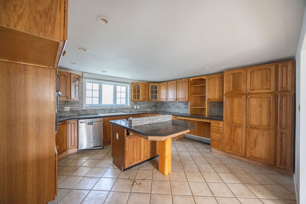 6873 Delamater Road Evans, NY 14047 - Photo 12 of 35