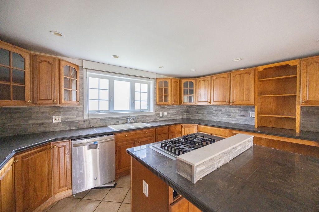 6873 Delamater Road Evans, NY 14047 - Photo 16 of 35