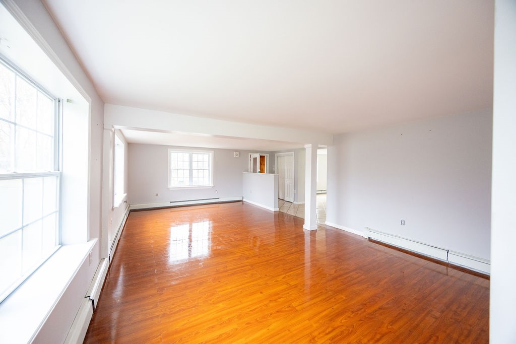 6873 Delamater Road Evans, NY 14047 - Photo 18 of 35