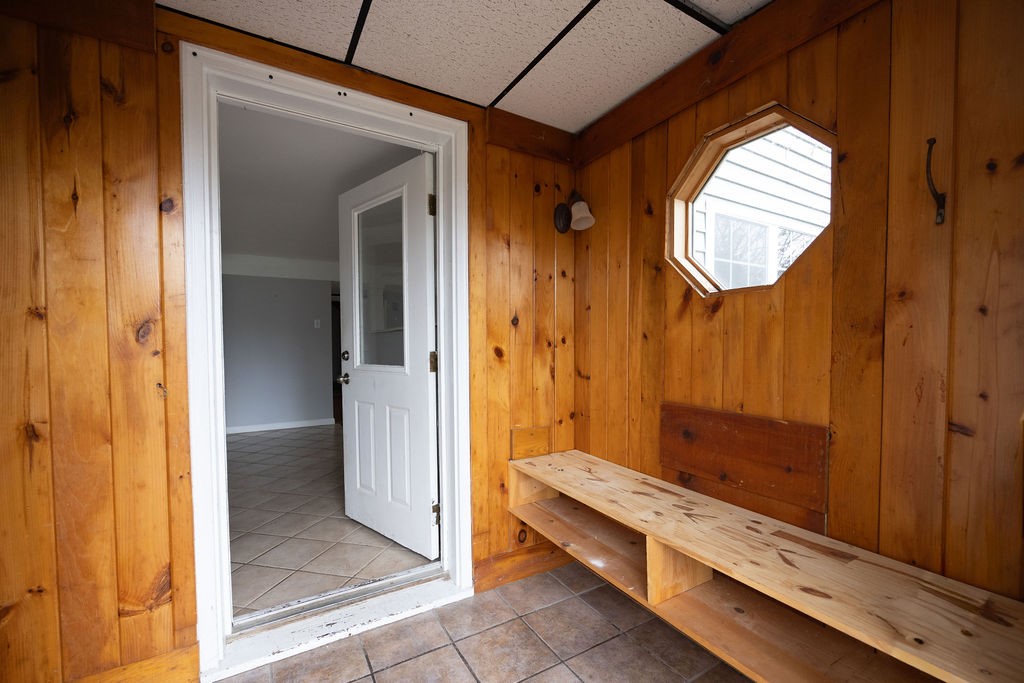 6873 Delamater Road Evans, NY 14047 - Photo 4 of 35