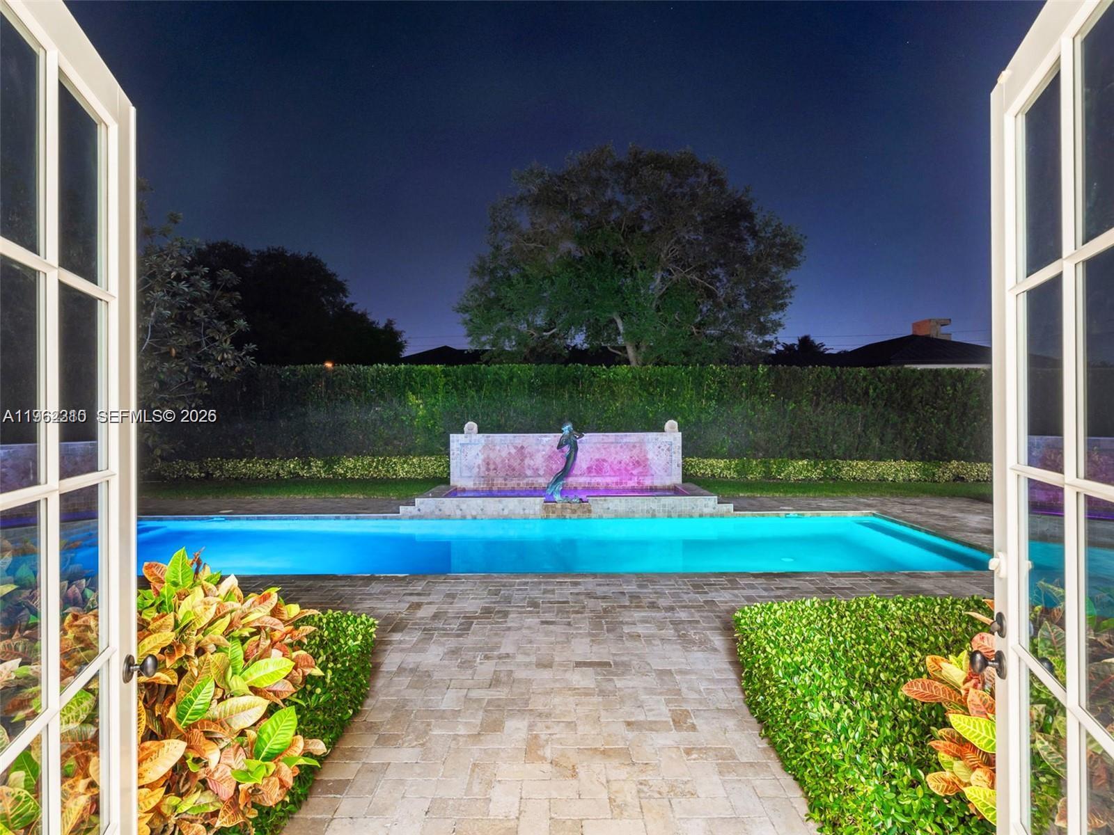 9076 Southwest 59th Court Pinecrest, FL 33156 - Photo 14 of 61