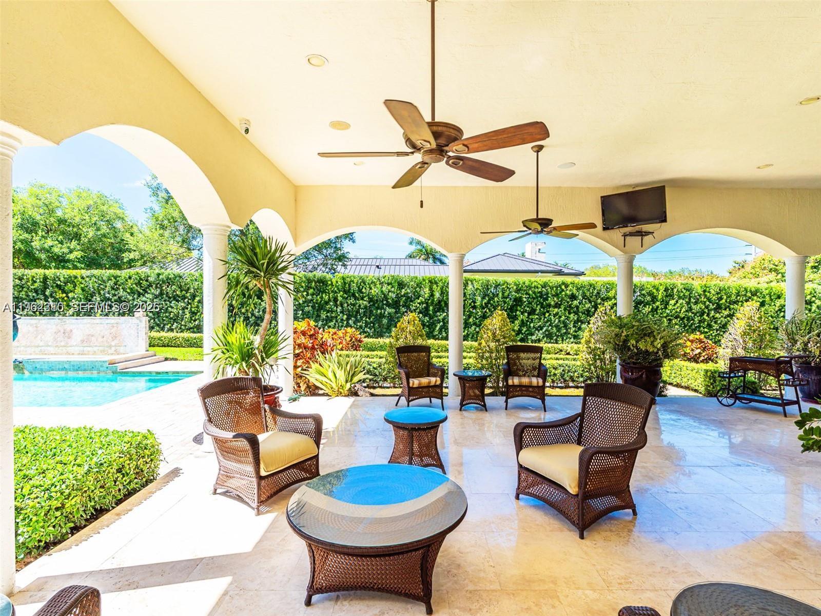 9076 Southwest 59th Court Pinecrest, FL 33156 - Photo 17 of 61