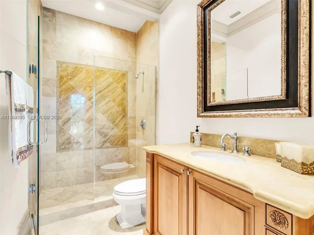 $7,600,000 | 9076 Southwest 59th Court, Pinecrest, FL 33156