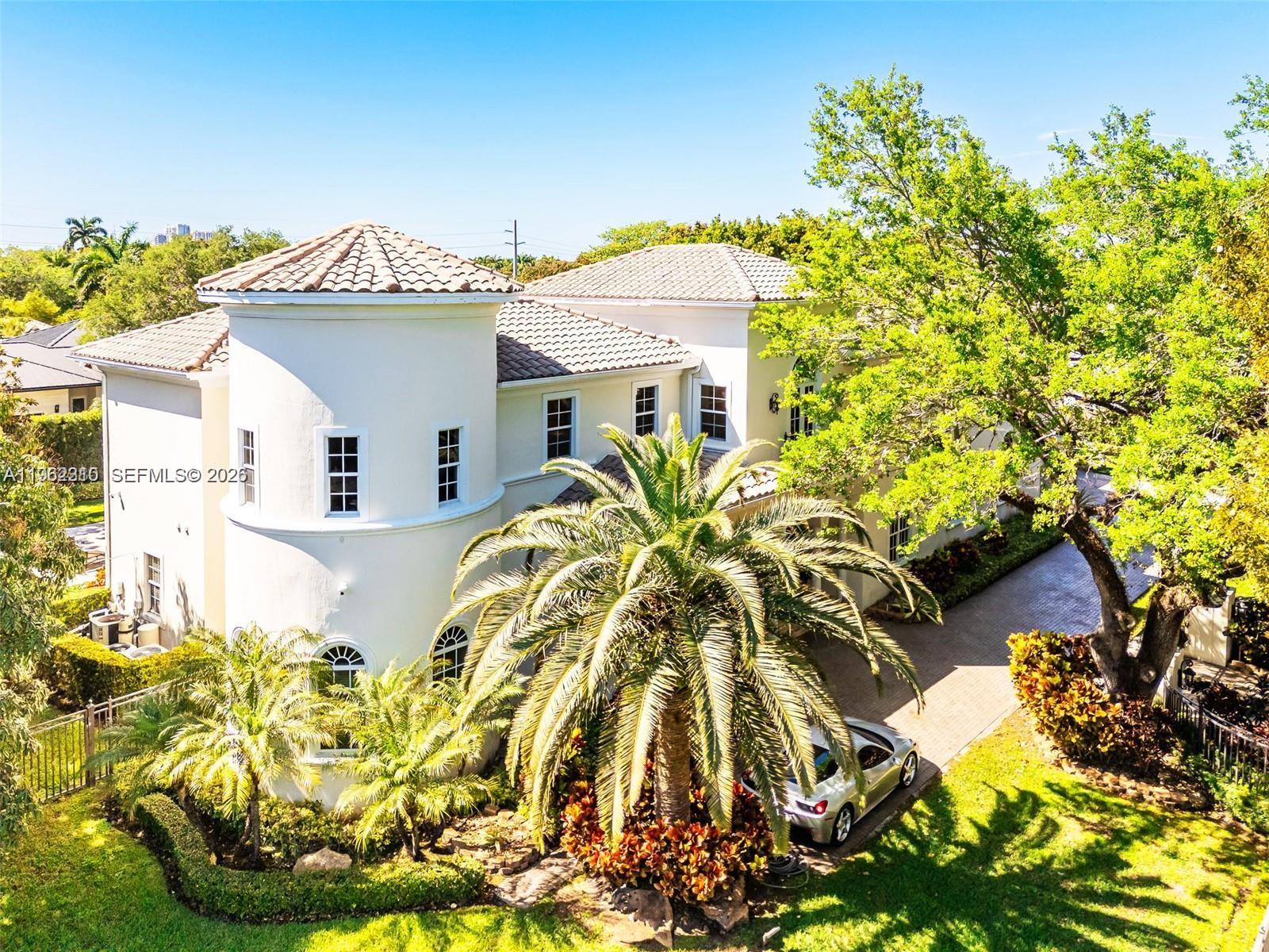 9076 Southwest 59th Court Pinecrest, FL 33156 - Photo 8 of 61