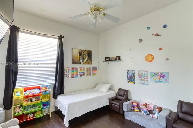 $850,000 | 15959 Southwest 6th Street, Pembroke Pines, FL 33027