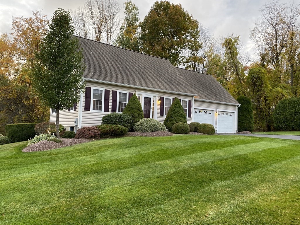 11 Richards Avenue Rutland, MA 01543 - Photo 2 of 28