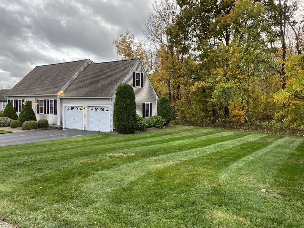 11 Richards Avenue Rutland, MA 01543 - Photo 3 of 28