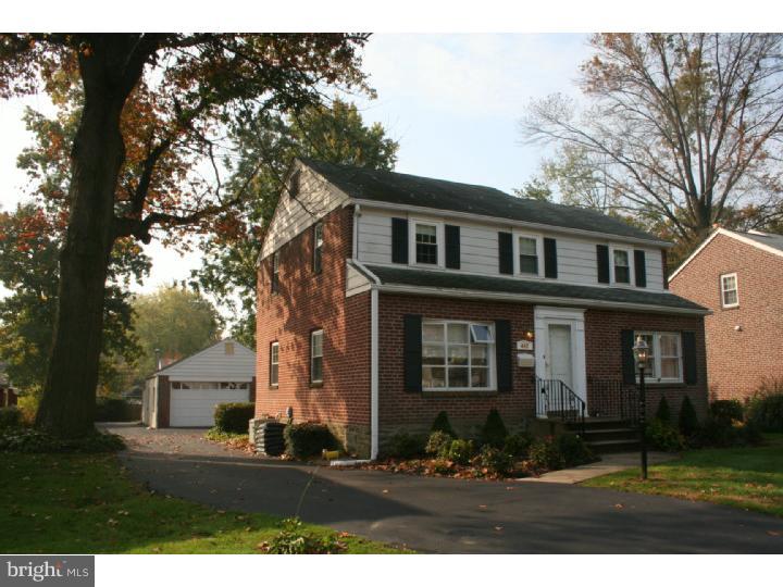 442 Lynbrooke Road Springfield, PA 19064 - Photo 1 of 23 Exterior Front