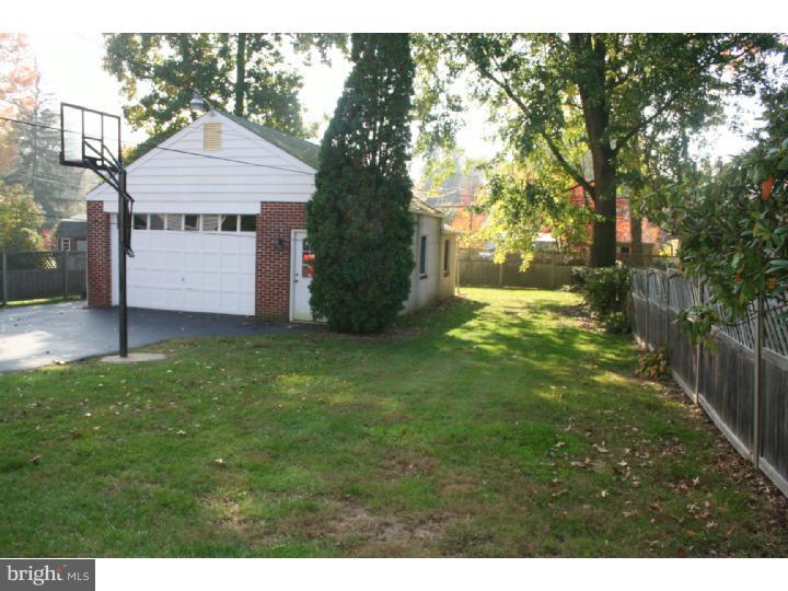 442 Lynbrooke Road Springfield, PA 19064 - Photo 23 of 23 Exterior Back