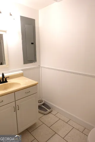 $2,500 | 1333 Holiday Drive, Winder, GA 30680