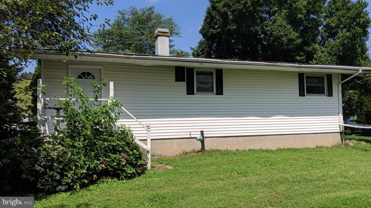 1 Wengate Road Owings Mills, MD 21117 - Photo 2 of 24 a view of a house with a yard