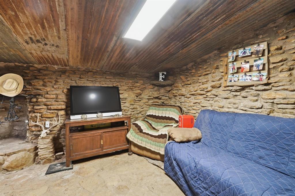 4075 West Lake Road Abilene, TX 79601 - Photo 20 of 35