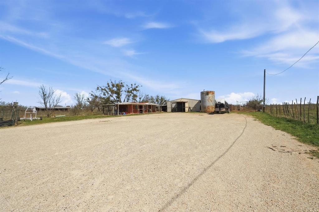 4075 West Lake Road Abilene, TX 79601 - Photo 27 of 35