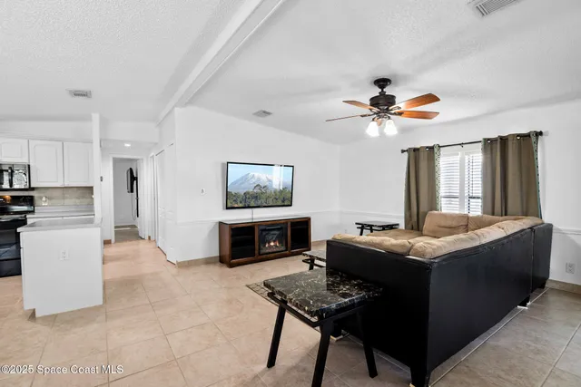 $189,900 | 343 Macadamia Drive, Barefoot Bay, FL 32976